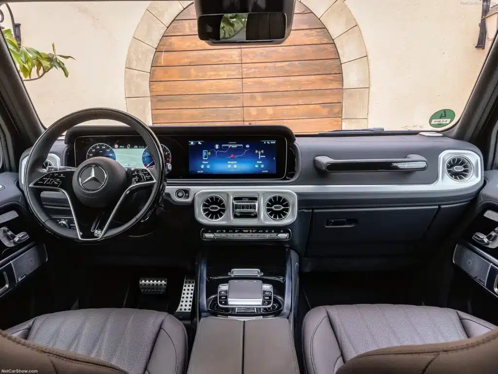 mercedes-benz việt nam thay đổi lãnh đạo, hé lộ loạt sản phẩm mới - Giá Xe 24H
