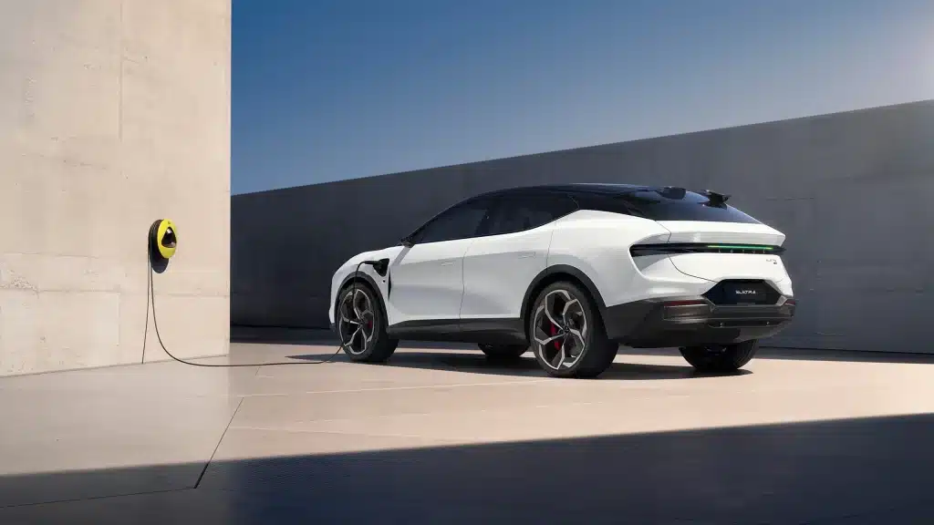 LOTUS ELETRE - Giá Xe 24H Lotus Eletre - Giá Xe 24H